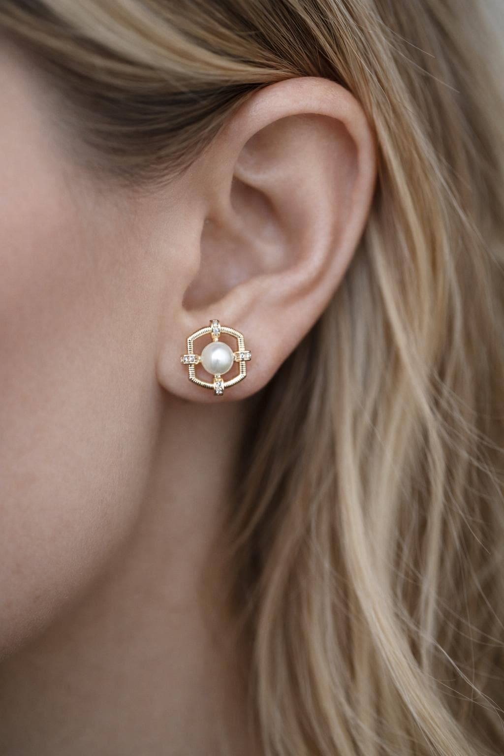 4pcs CZ Pave Gold Elegant Glass Pearl Geometric Earrings (#GB-3853)